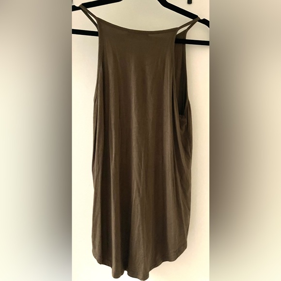 LouKeith Womens Tank Top - Picture 2 of 3